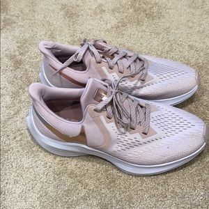 Nike Zoom Winflo Pink and Rose Gold Tennis Shoes